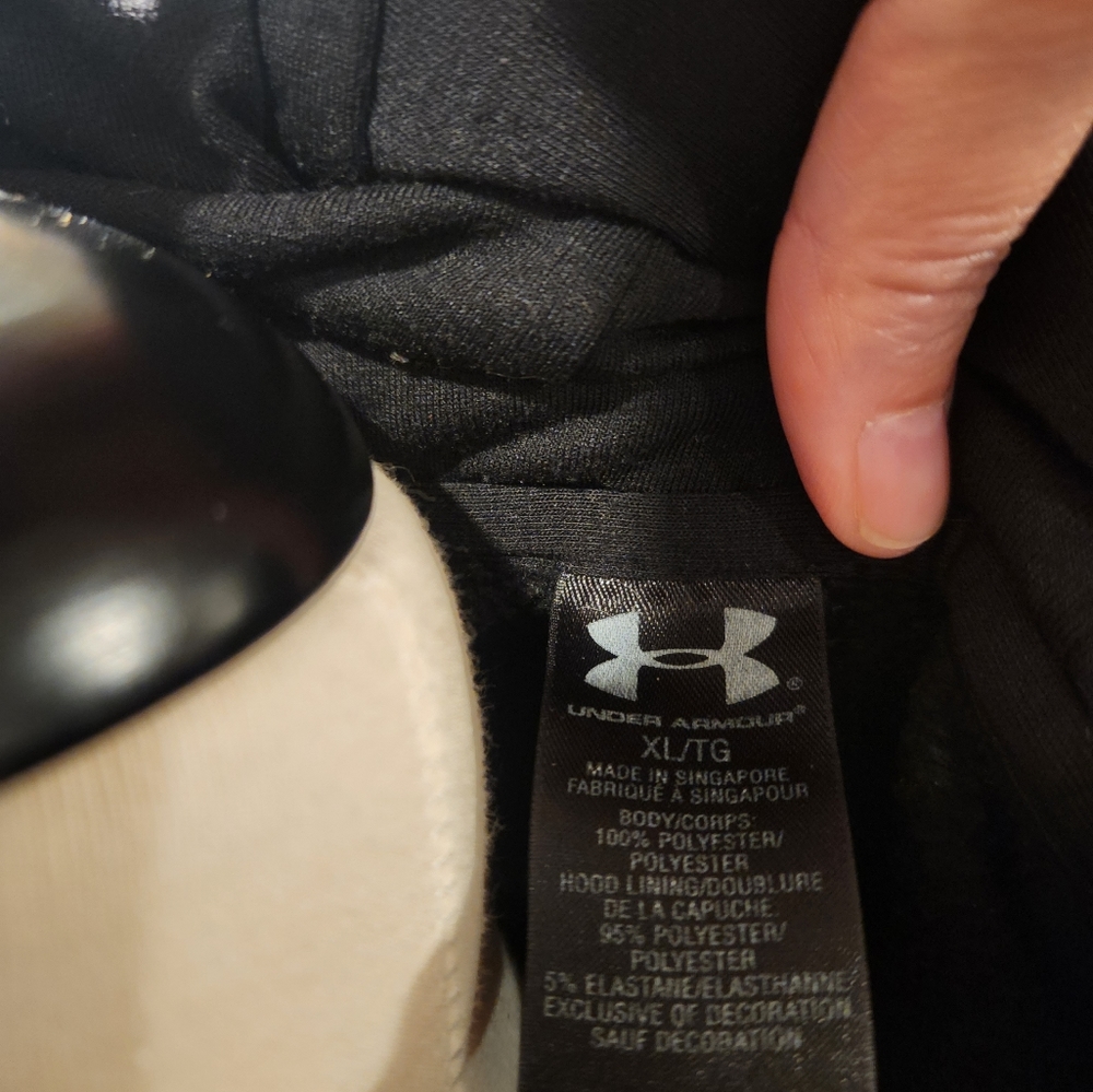 Under Armour xl hoodie - Picture 6 of 6